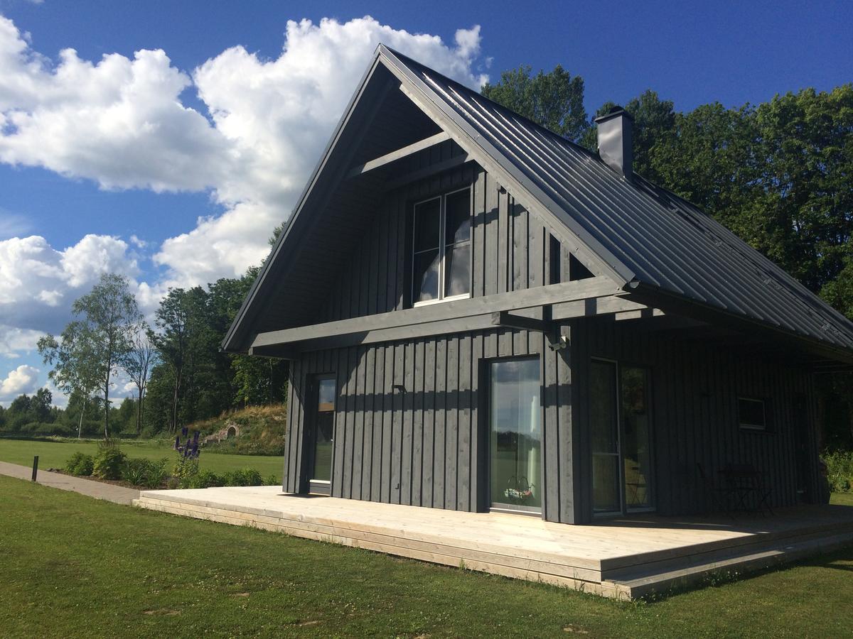 Piesta Riverside Cottage In Soomaa Region Kullimaa Buitenkant foto