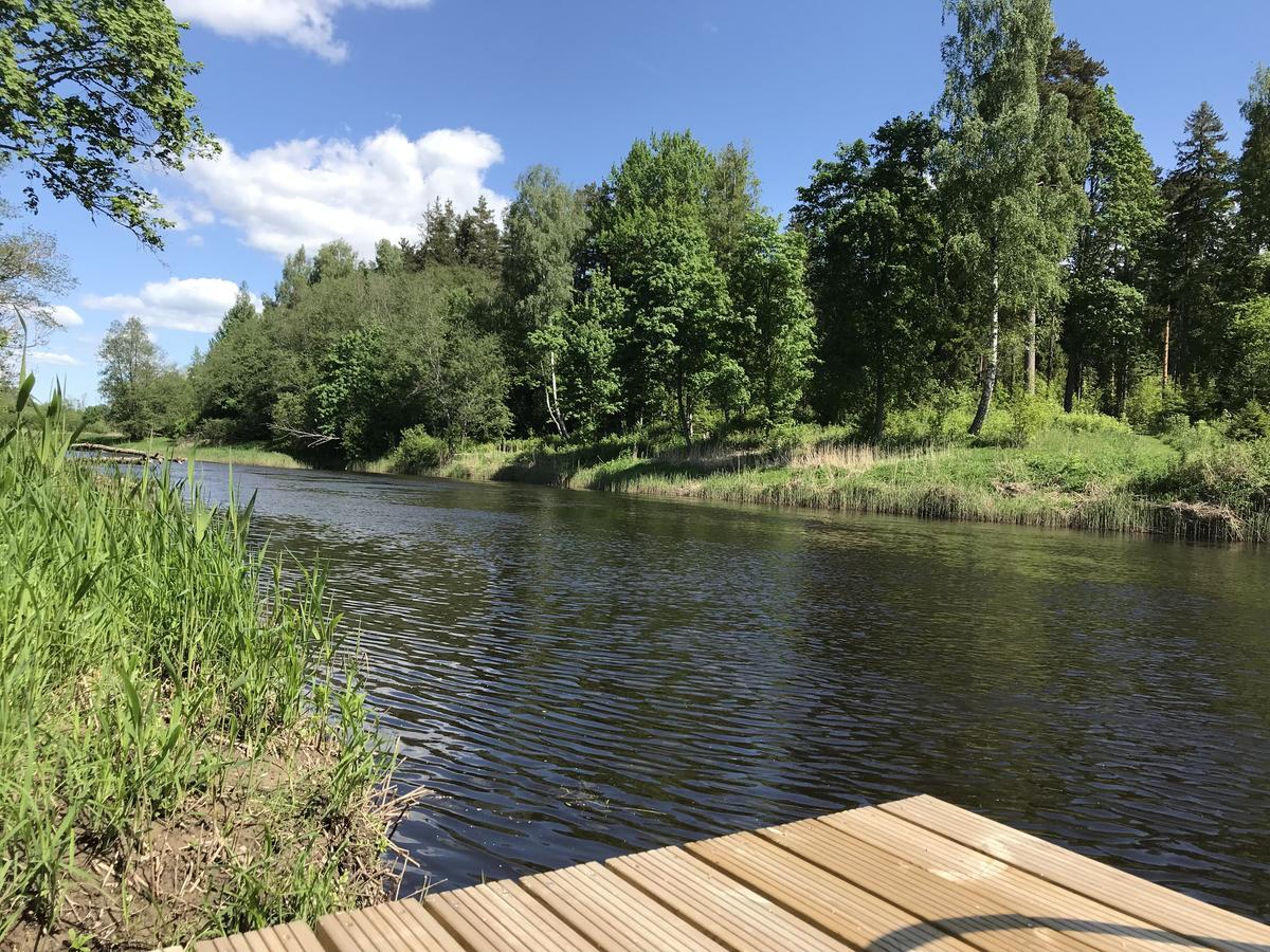 Piesta Riverside Cottage In Soomaa Region Kullimaa Buitenkant foto